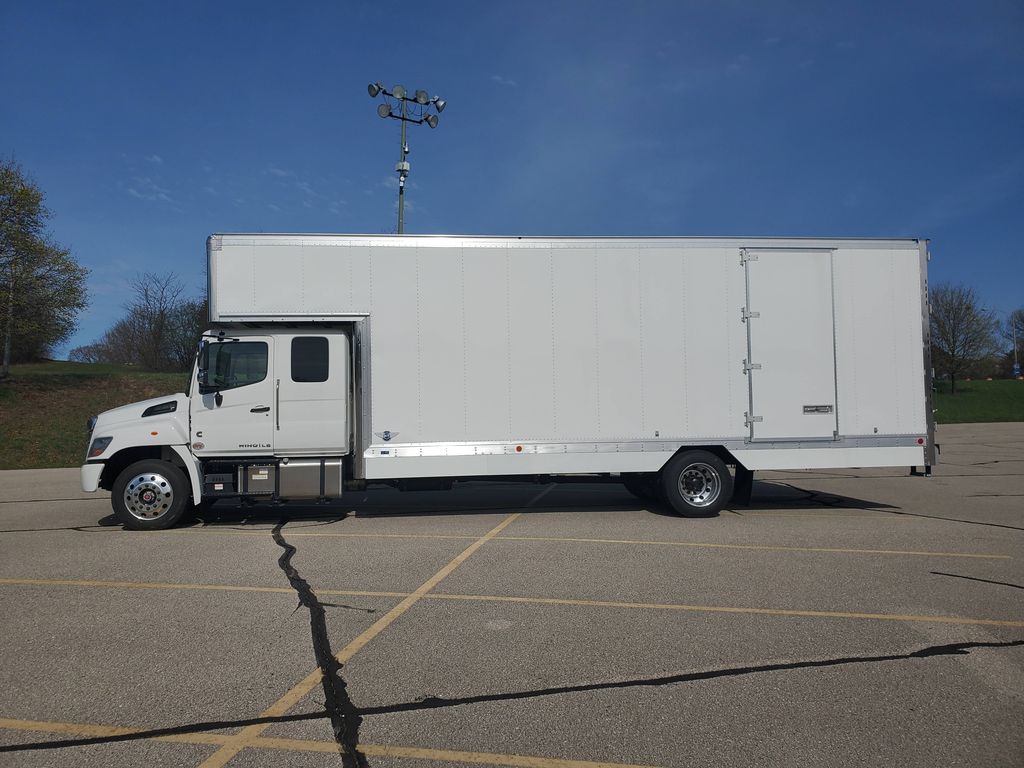 2025 HINO L6 H50368 - image 2 of 6