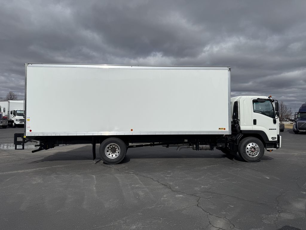 2025 ISUZU FTR IZ02888 - image 6 of 6