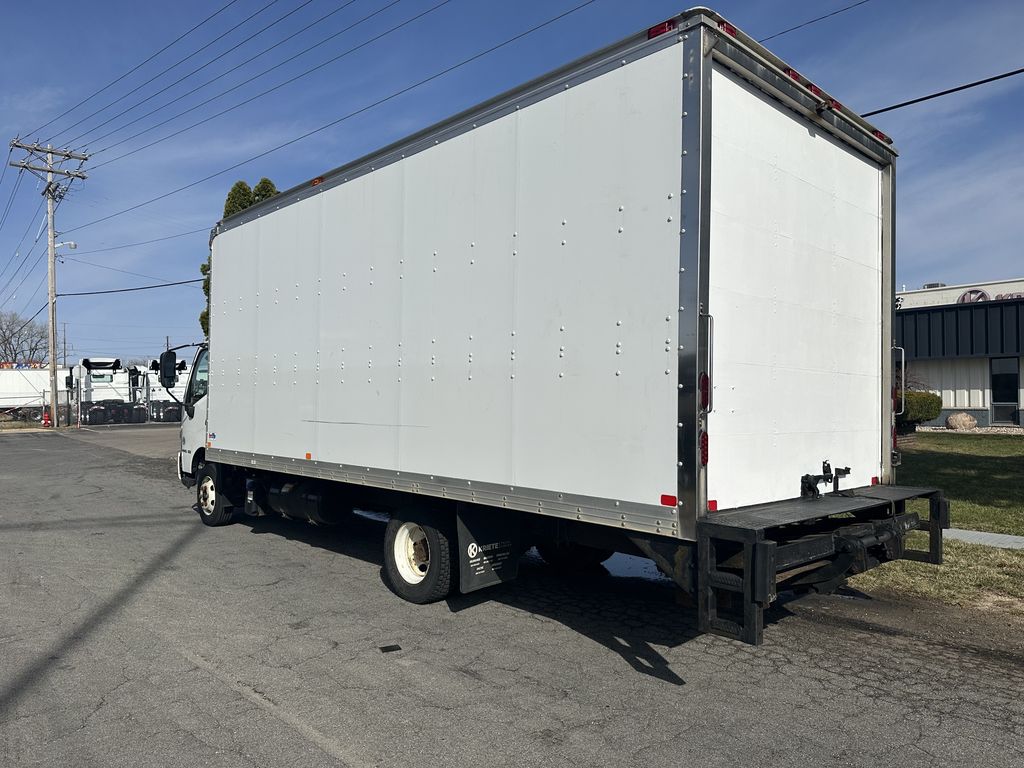 2019 HINO 155 H9995U - image 3 of 6