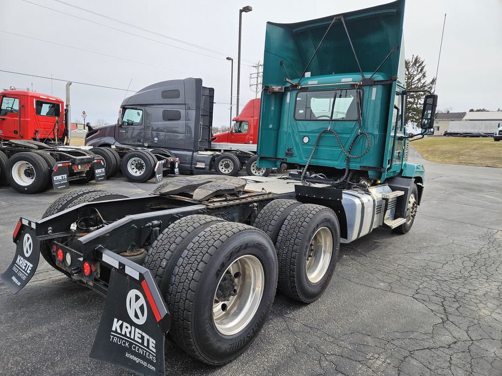 2019 MACK ANTHEM MAC10816U - image 5 of 6