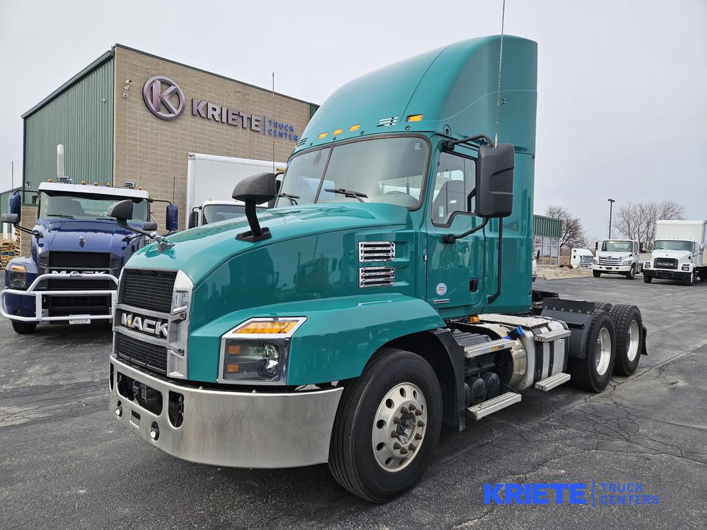 2019 MACK ANTHEM MAC10816U - image 1 of 6
