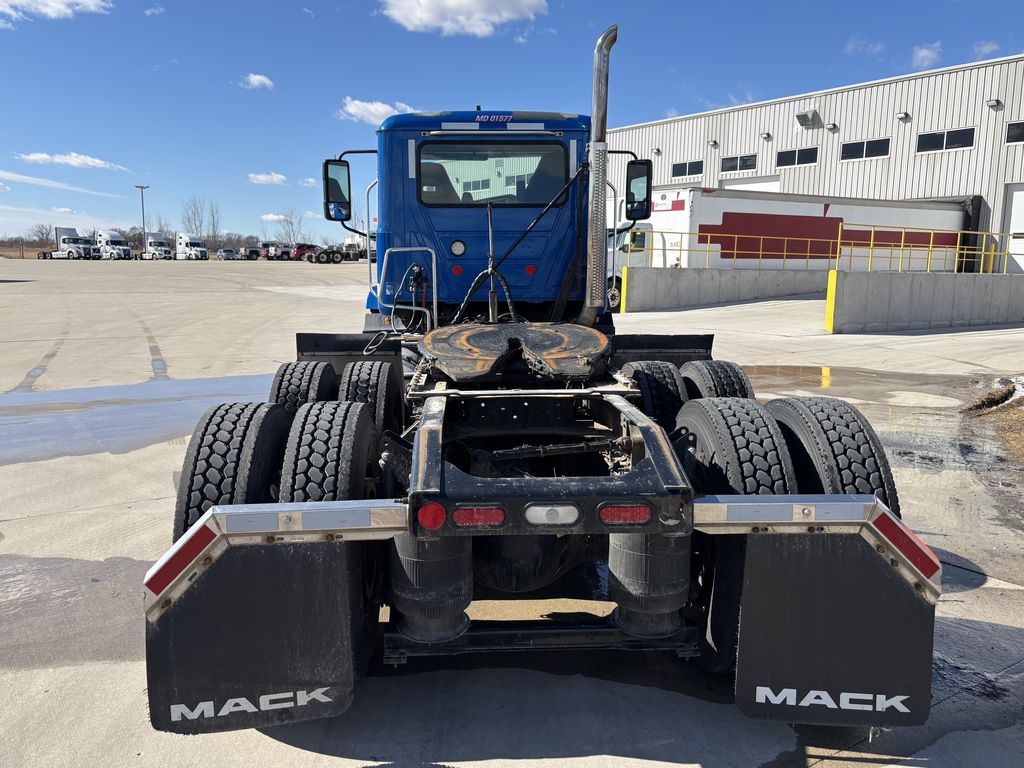 2020 MACK AN64T-TADC MAC11577U - image 4 of 6
