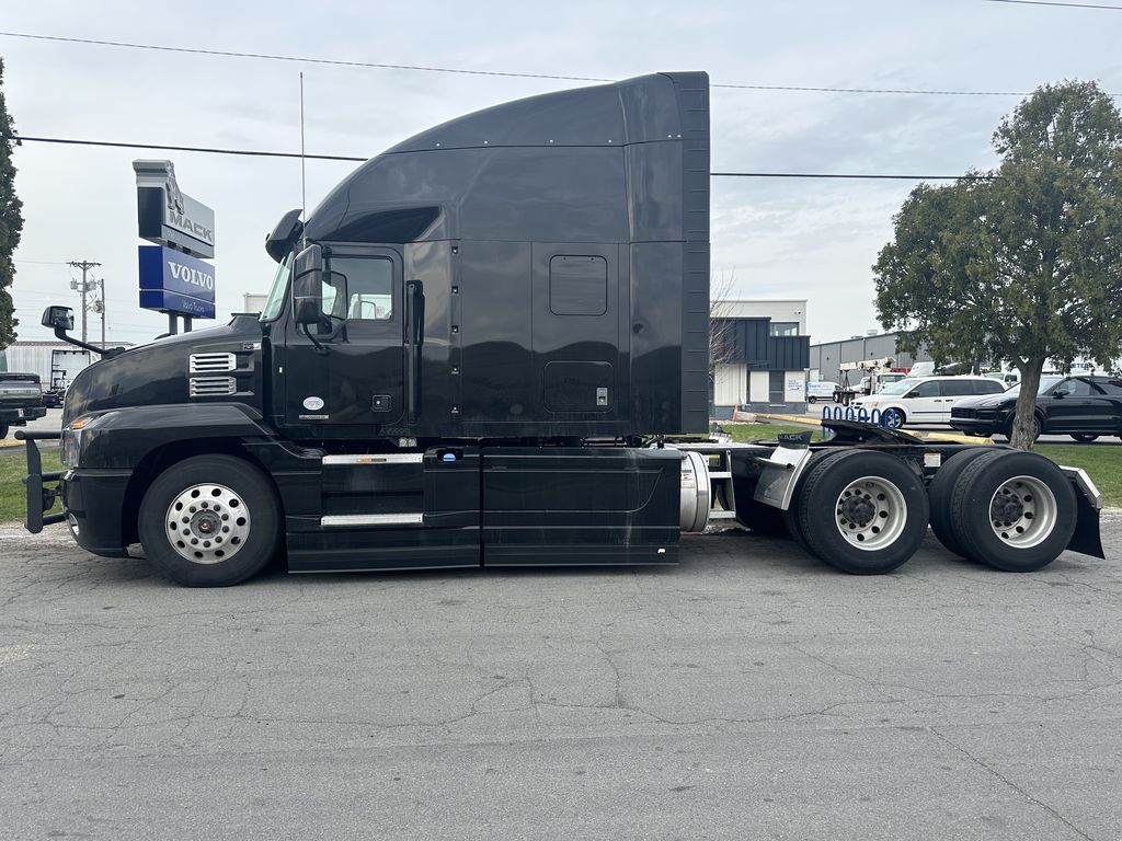 2020 MACK ANTHEM MAC9200U - image 2 of 6