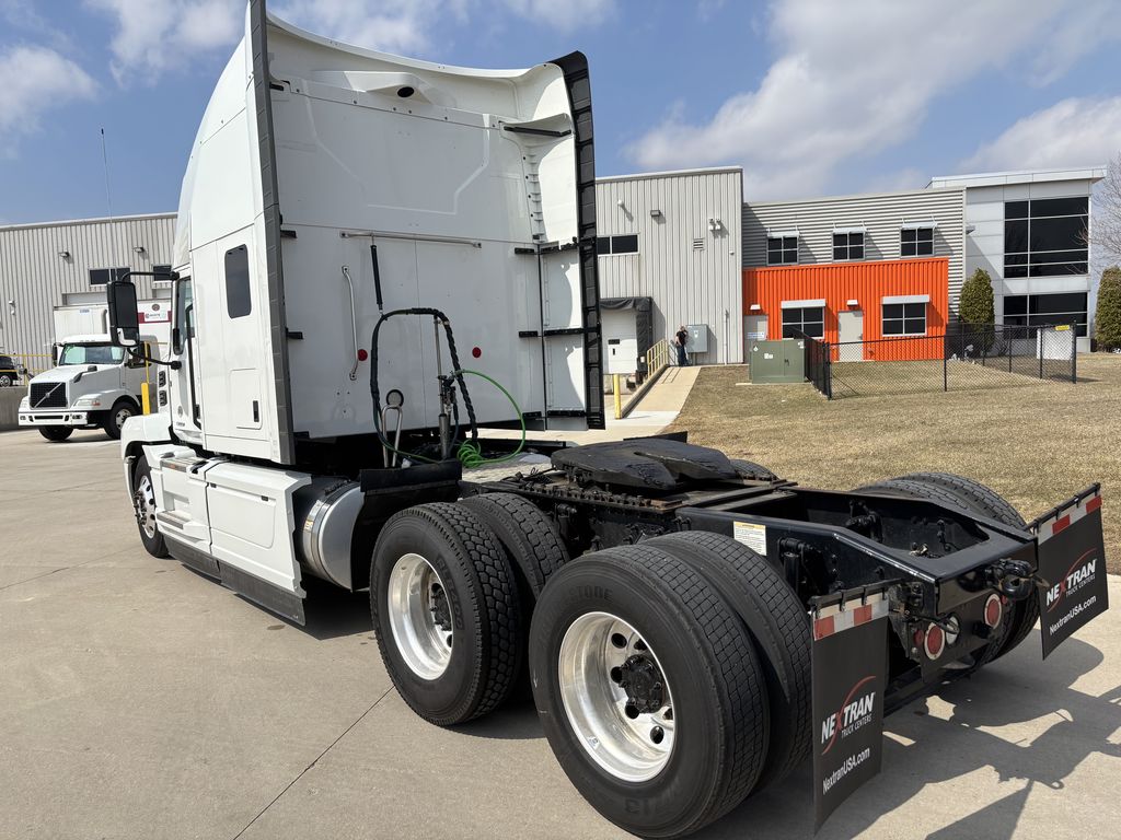 2022 MACK AN64T MAC30030U - image 3 of 6