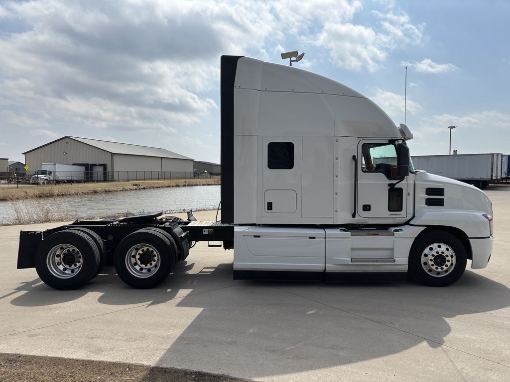 2022 MACK AN64T MAC30030U - image 6 of 6